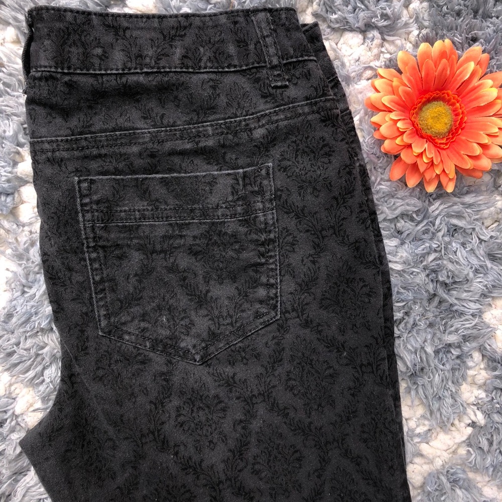 Patterned Denim - Picture 3 of 3
